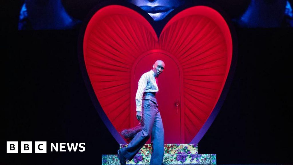 Cynthia Erivo says she ignores online criticism as Dracula divides critics